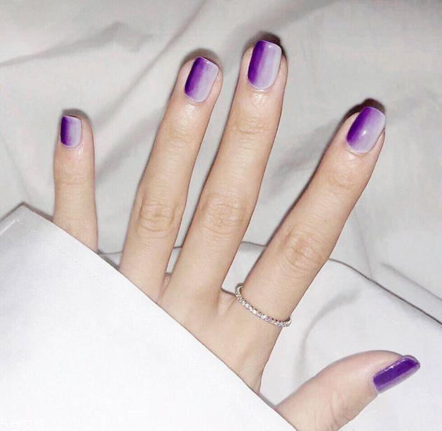 秋季紫色美甲圖片 這幾款讓你更動(dòng)人 秋季紫色美甲圖片 這幾款讓你更動(dòng)人