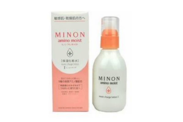 化妝水要敷多久 化妝水的正確使用步驟 化妝水要敷多久 化妝水的正確使用步驟