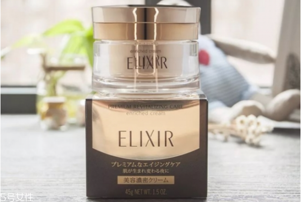 換季護膚用什么 換季護膚的小知識 換季護膚用什么 換季護膚的小知識