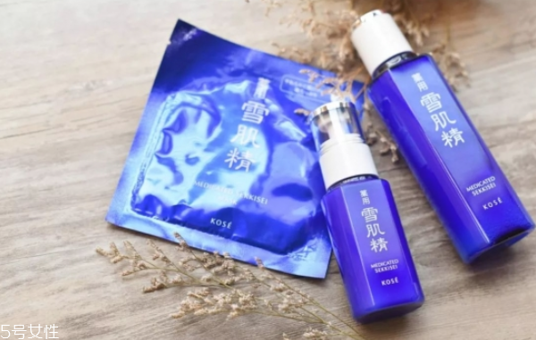 換季護膚用什么 換季護膚的小知識 換季護膚用什么 換季護膚的小知識