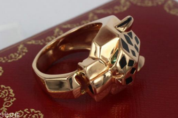 卡地亞豹頭戒指多少錢 充滿野性魅力 卡地亞豹頭戒指多少錢 充滿野性魅力