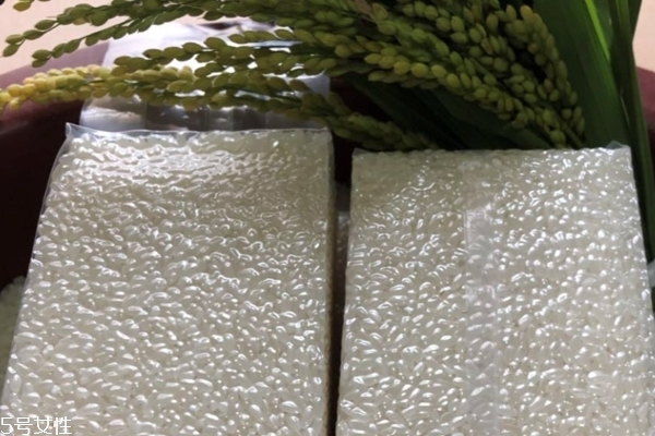 東北大米怎么洗 是有方法的 東北大米怎么洗 是有方法的