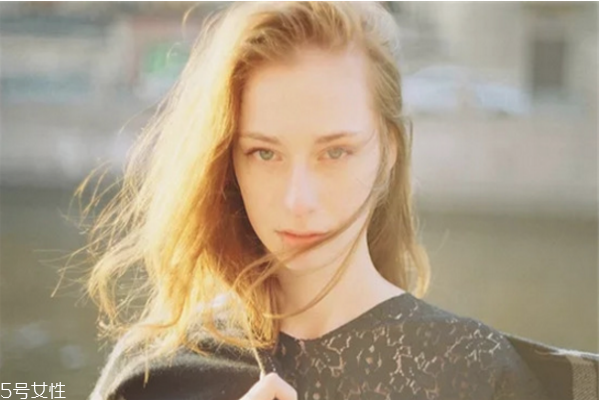 清潔面膜敷久了會(huì)怎樣 清潔面膜前后注意事項(xiàng) 清潔面膜敷久了會(huì)怎樣 清潔面膜前后注意事項(xiàng)