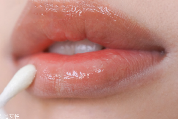 口紅正確涂法 你真的知道嗎 口紅正確涂法 你真的知道嗎