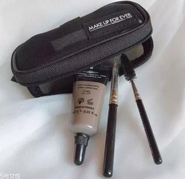 防水化妝品應(yīng)該買什么牌子 游泳不脫妝的化妝品 防水化妝品應(yīng)該買什么牌子 游泳不脫妝的化妝品