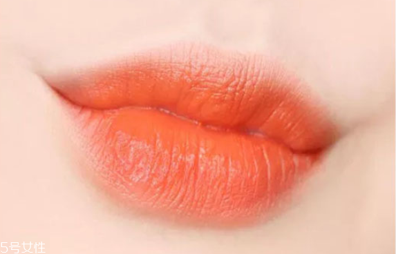 2018年最流行的妝容 2018妝容流行趨勢 2018年最流行的妝容 2018妝容流行趨勢