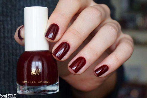 指甲油卸不掉怎么辦 4招輕松剝落美甲 指甲油卸不掉怎么辦 4招輕松剝落美甲