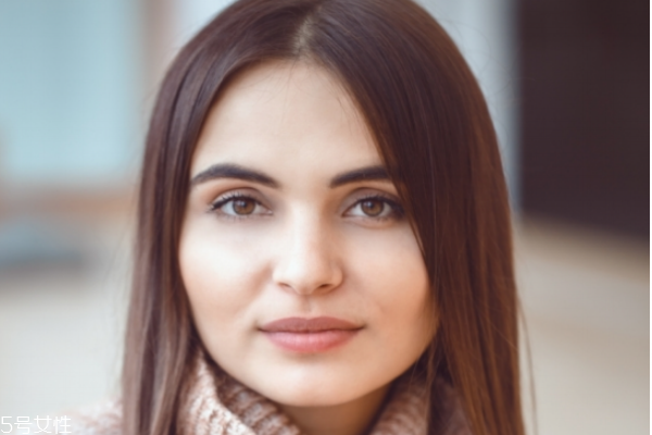 不同年齡如何選擇底妝 不同年齡段粉底推薦 不同年齡如何選擇底妝 不同年齡段粉底推薦