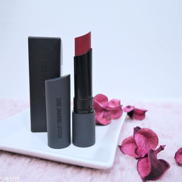 水潤(rùn)口紅哪個(gè)牌子好 5款水潤(rùn)型口紅遠(yuǎn)離干唇 水潤(rùn)口紅哪個(gè)牌子好 5款水潤(rùn)型口紅遠(yuǎn)離干唇