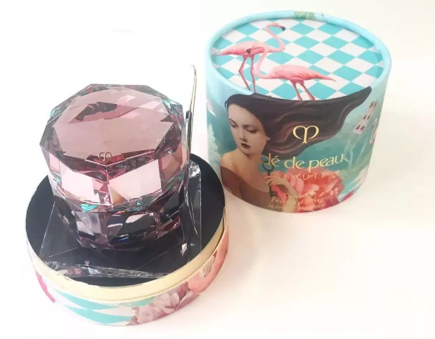 2018彩妝品牌的圣誕限定有哪些 2018大牌圣誕限定彩妝 2018彩妝品牌的圣誕限定有哪些 2018大牌圣誕限定彩妝