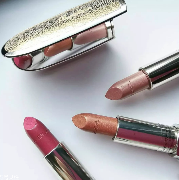 2018彩妝品牌的圣誕限定有哪些 2018大牌圣誕限定彩妝 2018彩妝品牌的圣誕限定有哪些 2018大牌圣誕限定彩妝