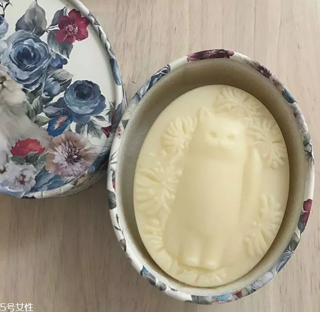 2018彩妝品牌的圣誕限定有哪些 2018大牌圣誕限定彩妝 2018彩妝品牌的圣誕限定有哪些 2018大牌圣誕限定彩妝