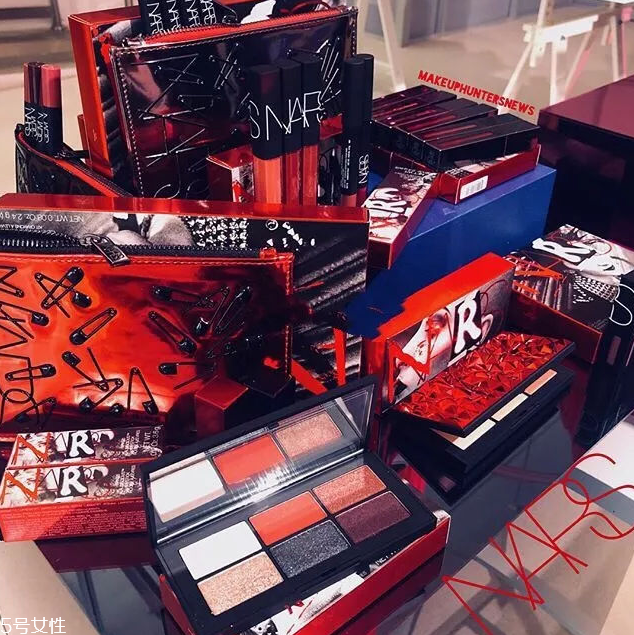 2018彩妝品牌的圣誕限定有哪些 2018大牌圣誕限定彩妝 2018彩妝品牌的圣誕限定有哪些 2018大牌圣誕限定彩妝