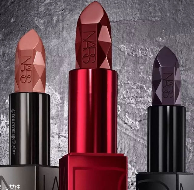 2018彩妝品牌的圣誕限定有哪些 2018大牌圣誕限定彩妝 2018彩妝品牌的圣誕限定有哪些 2018大牌圣誕限定彩妝