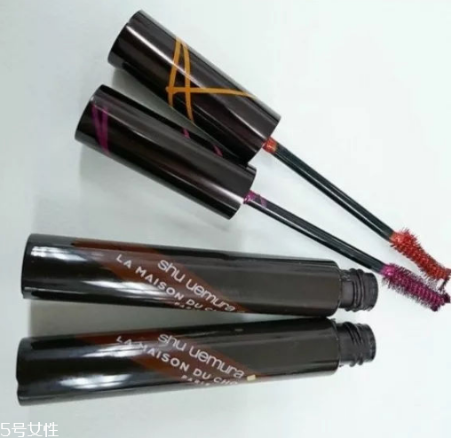 2018彩妝品牌的圣誕限定有哪些 2018大牌圣誕限定彩妝 2018彩妝品牌的圣誕限定有哪些 2018大牌圣誕限定彩妝