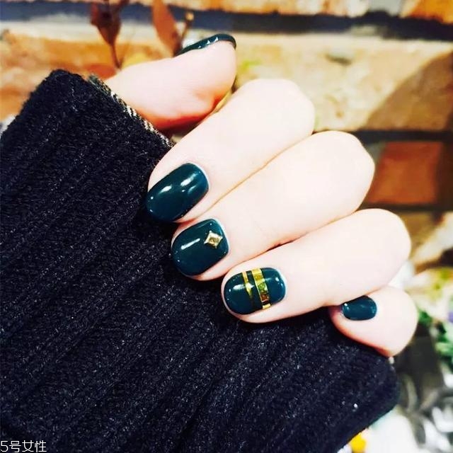 藍(lán)綠色美甲適合冬天嗎 6款秋冬藍(lán)綠色美甲 藍(lán)綠色美甲適合冬天嗎 6款秋冬藍(lán)綠色美甲