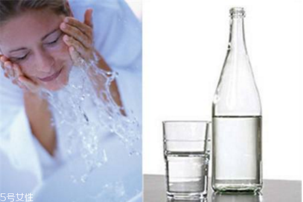 白醋洗臉比例 白醋護(hù)膚的原理 白醋洗臉比例 白醋護(hù)膚的原理