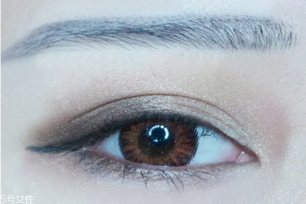 冬天怎么化妝 秋冬暖色妝容教程 冬天怎么化妝 秋冬暖色妝容教程