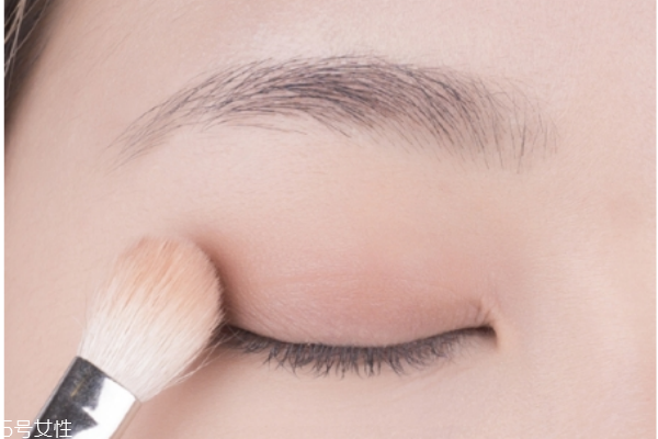 冬天怎么化妝 秋冬暖色妝容教程 冬天怎么化妝 秋冬暖色妝容教程