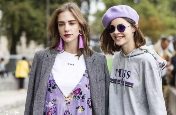 女生秋冬穿什么顏色衣服好看 2018年秋冬十大流行色 女生秋冬穿什么顏色衣服好看 2018年秋冬十大流行色