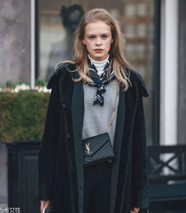 秋冬外套里面穿什么衣服好看 好內(nèi)搭助你時髦整個秋冬 秋冬外套里面穿什么衣服好看 好內(nèi)搭助你時髦整個秋冬