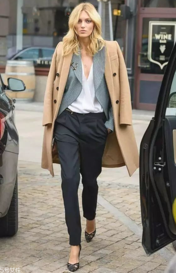 秋冬外套里面穿什么衣服好看 好內(nèi)搭助你時髦整個秋冬 秋冬外套里面穿什么衣服好看 好內(nèi)搭助你時髦整個秋冬