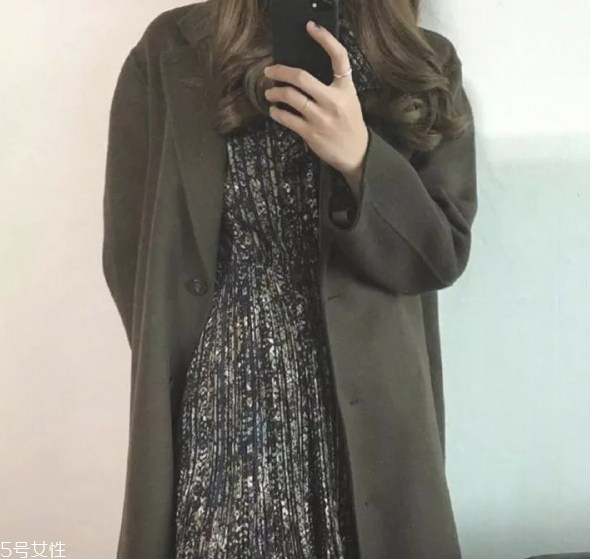 秋冬外套里面穿什么衣服好看 好內(nèi)搭助你時髦整個秋冬 秋冬外套里面穿什么衣服好看 好內(nèi)搭助你時髦整個秋冬