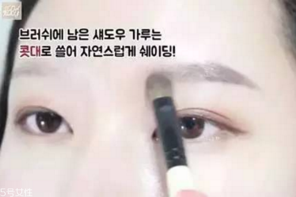 眉毛淡怎么畫(huà)眉毛好看 眉毛少這樣畫(huà)眉