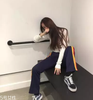 gu2018秋冬毛衣推薦 創(chuàng)造非凡的平價(jià)時(shí)尚穿搭 gu2018秋冬毛衣推薦 創(chuàng)造非凡的平價(jià)時(shí)尚穿搭