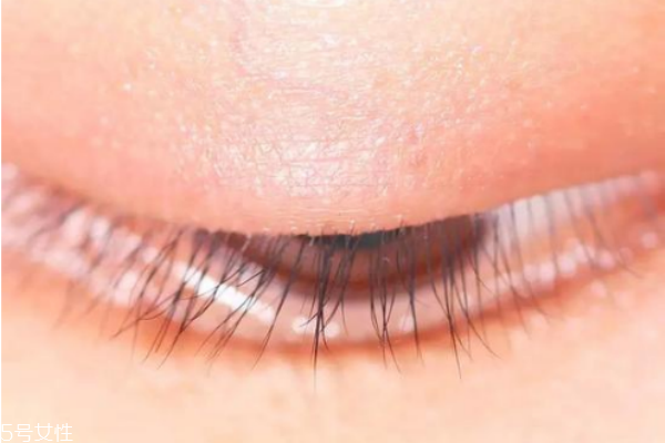 睫毛短怎么涂睫毛膏 這個(gè)方法讓你秒變睫毛精 睫毛短怎么涂睫毛膏 這個(gè)方法讓你秒變睫毛精