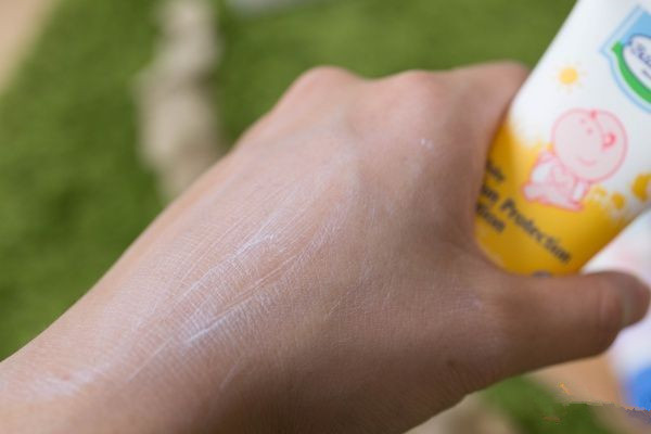 寶寶防曬乳怎么看成分系數(shù) 寶寶防曬乳怎么看成分系數(shù)