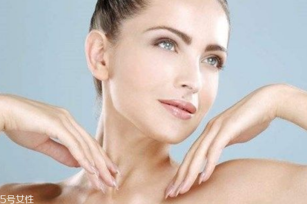 這些習(xí)慣會讓你毀容，你中招了嗎