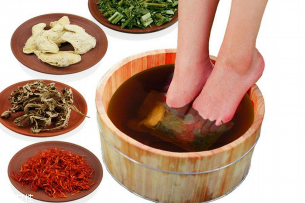 冬天天天泡腳好嗎 冬天泡腳的禁忌 冬天天天泡腳好嗎 冬天泡腳的禁忌