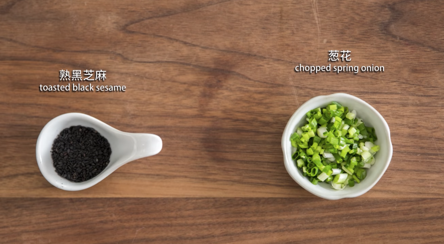 生煎包多汁的做法和配方圖解 生煎包多汁的做法和配方圖解