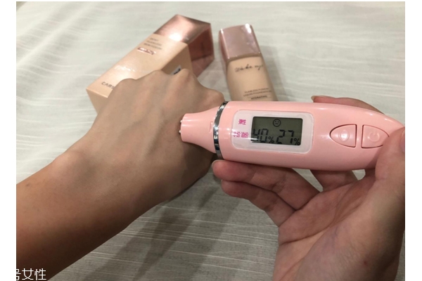 卡姿蘭大咖粉底液怎么樣 卡姿蘭大咖粉底液評測 卡姿蘭大咖粉底液怎么樣 卡姿蘭大咖粉底液評測