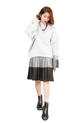 半身中長(zhǎng)裙怎么搭配 4種半身中長(zhǎng)裙穿法 半身中長(zhǎng)裙怎么搭配 4種半身中長(zhǎng)裙穿法