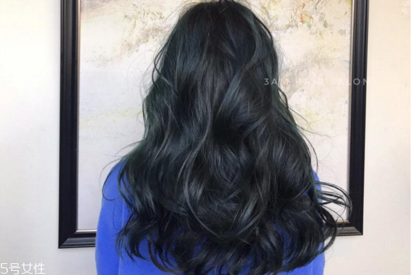 染發(fā)后多久可以再染發(fā) 染頭發(fā)幾天可以重新染 染發(fā)后多久可以再染發(fā) 染頭發(fā)幾天可以重新染