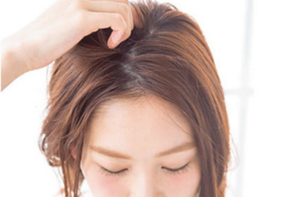 冬天頭發(fā)怎么扎好看 冬天短發(fā)好還是長(zhǎng)發(fā)好 冬天頭發(fā)怎么扎好看 冬天短發(fā)好還是長(zhǎng)發(fā)好