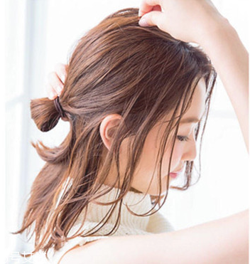 冬天頭發(fā)怎么扎好看 冬天短發(fā)好還是長(zhǎng)發(fā)好 冬天頭發(fā)怎么扎好看 冬天短發(fā)好還是長(zhǎng)發(fā)好