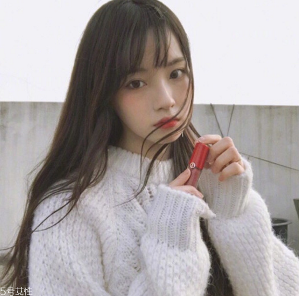 冬天頭發(fā)怎么扎好看 冬天短發(fā)好還是長(zhǎng)發(fā)好 冬天頭發(fā)怎么扎好看 冬天短發(fā)好還是長(zhǎng)發(fā)好