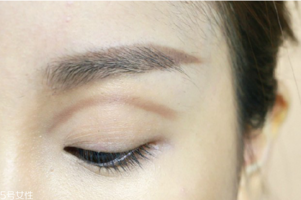 赫本妝容畫法 教你如何畫赫本妝 赫本妝容畫法 教你如何畫赫本妝