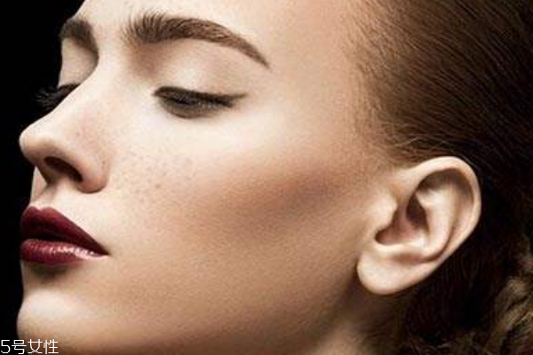 雀斑妝讓你可以和別人一樣美 雀斑妝讓你可以和別人一樣美