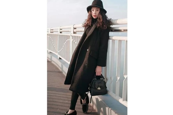 冬天時(shí)尚又顯瘦，你需要這么穿