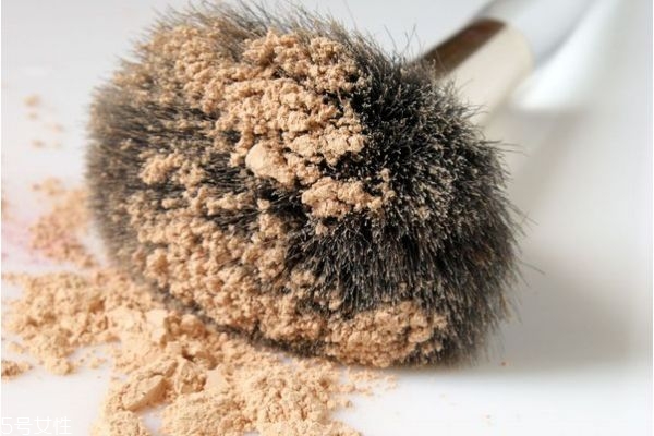 蜜粉哪個牌子好 定妝蜜粉推薦排行榜 蜜粉哪個牌子好 定妝蜜粉推薦排行榜