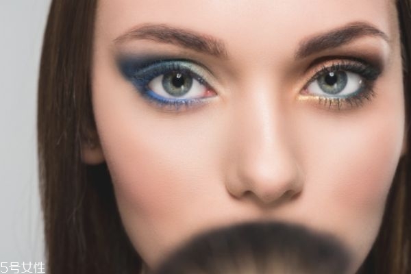 腮紅碎了怎么辦 腮紅碎了如何壓實 腮紅碎了怎么辦 腮紅碎了如何壓實