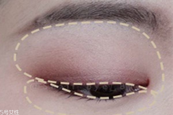 粉色眼影怎么畫 粉色眼影的畫法步驟圖 粉色眼影怎么畫 粉色眼影的畫法步驟圖