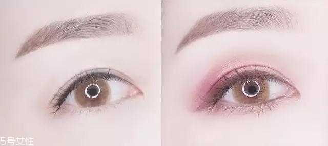 粉色眼影怎么畫 粉色眼影的畫法步驟圖 粉色眼影怎么畫 粉色眼影的畫法步驟圖