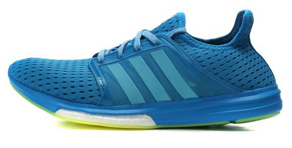 女孩子夏天穿什么鞋子 3款舒適又遮丑好鞋 女孩子夏天穿什么鞋子 3款舒適又遮丑好鞋