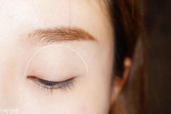 紫色眼影好看嗎 紫色眼妝的畫法 紫色眼影好看嗎 紫色眼妝的畫法