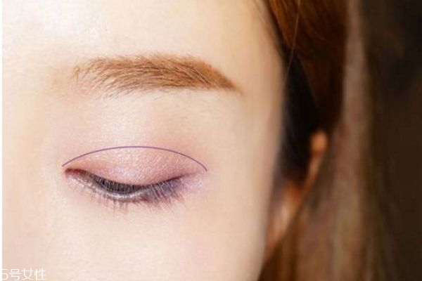 紫色眼影好看嗎 紫色眼妝的畫法 紫色眼影好看嗎 紫色眼妝的畫法